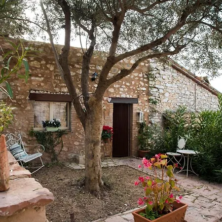 House Near Assisi Perfect For Holidays With Animals بيت للعطل *
