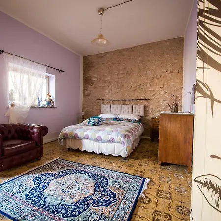 House Near Assisi Perfect For Holidays With Animals بيت للعطل