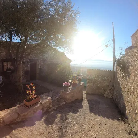 بيت للعطل House Near Assisi Perfect For Holidays With Animals
